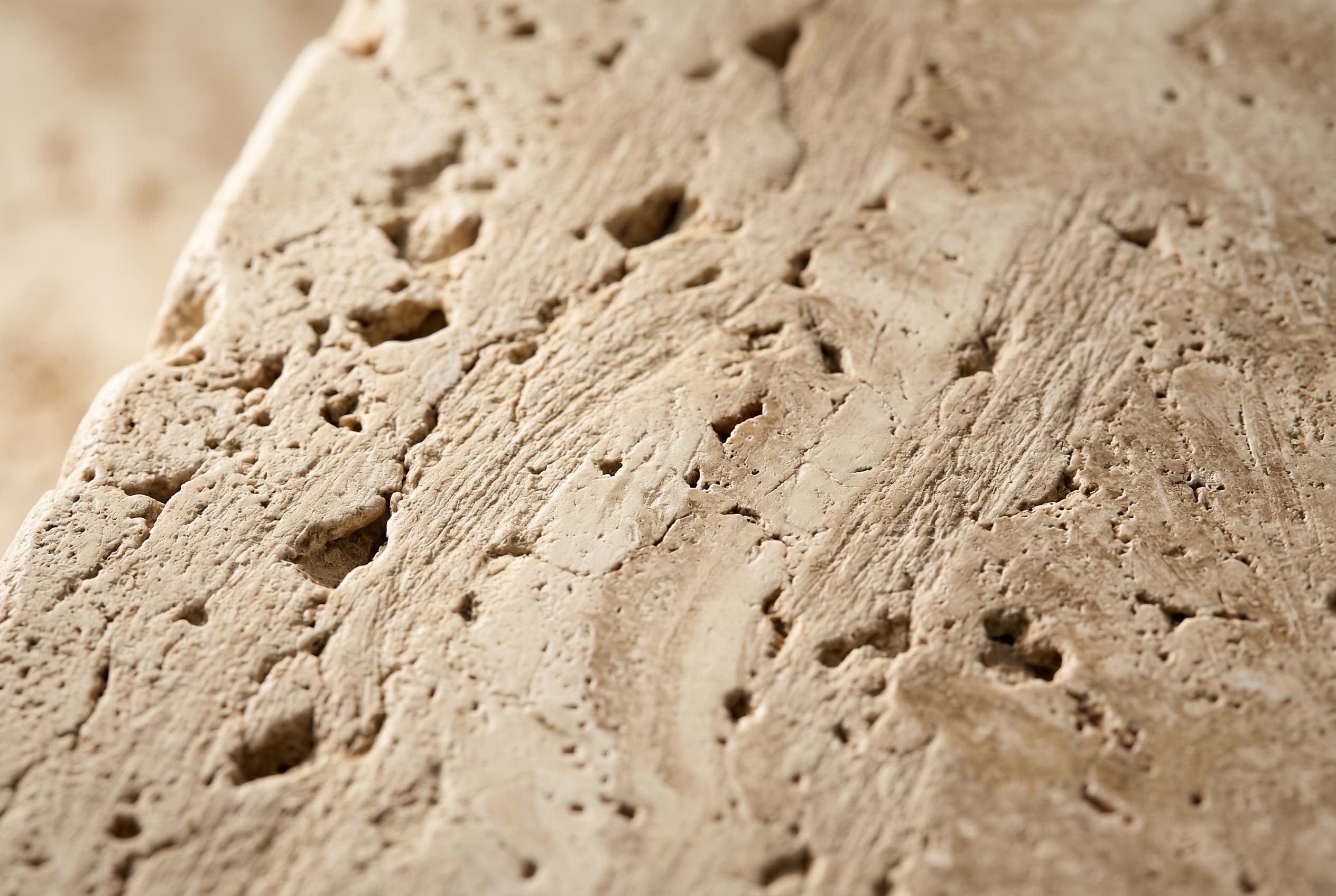 Brushed / Antiqued stone finish