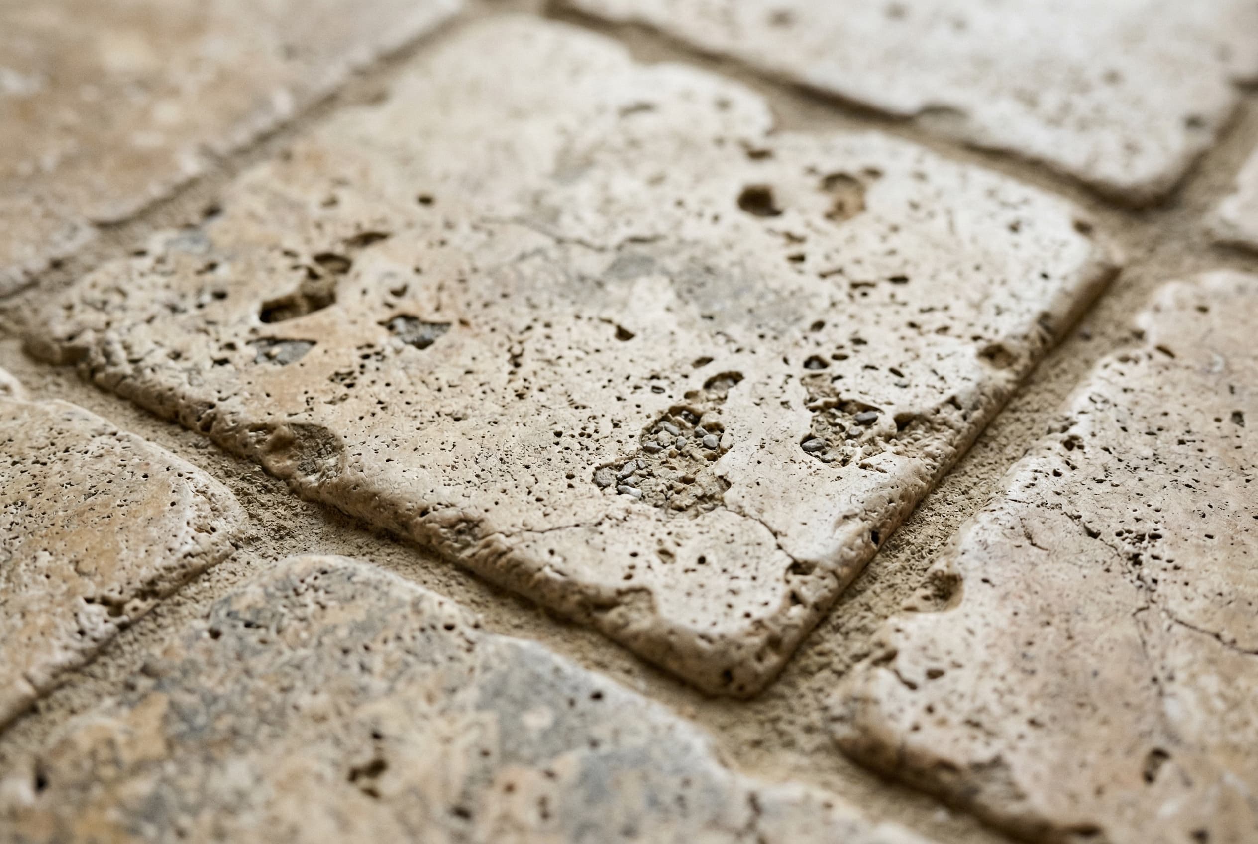 Tumbled stone finish